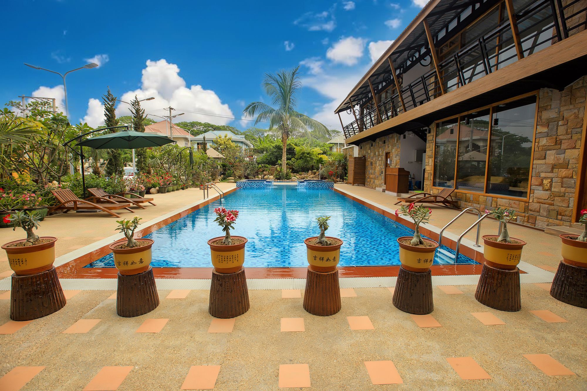 Mandalay Lodge Hotel Exterior foto